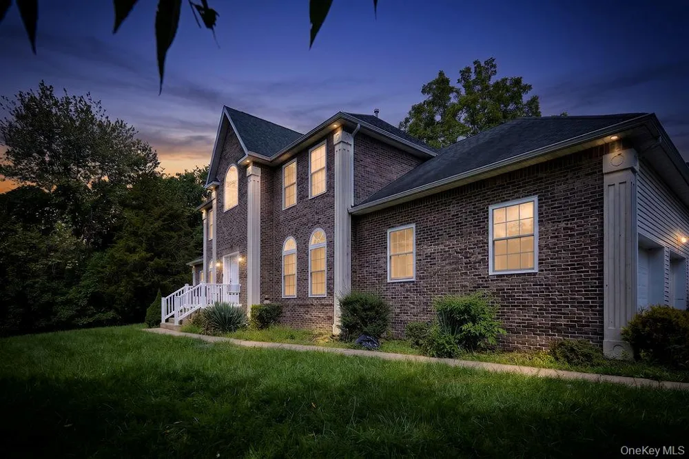 58 Moores Hill Road New Windsor, NY 12553