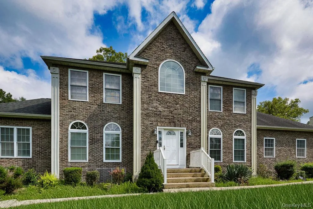 58 Moores Hill Road New Windsor, NY 12553