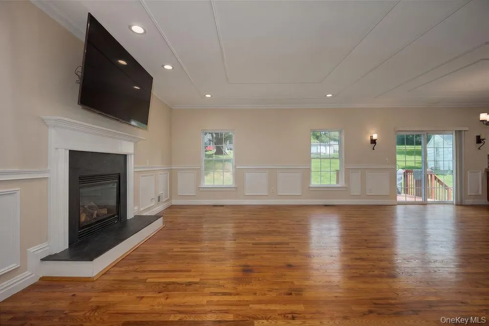 58 Moores Hill Road New Windsor, NY 12553