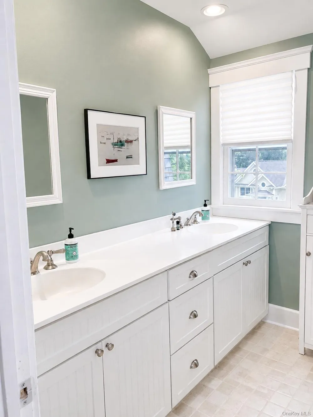 14 Powder Horn Way Tarrytown, NY 10591