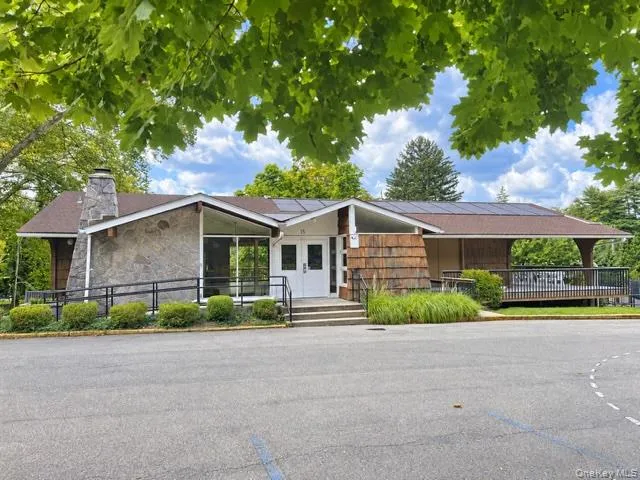 14 Powder Horn Way Tarrytown, NY 10591