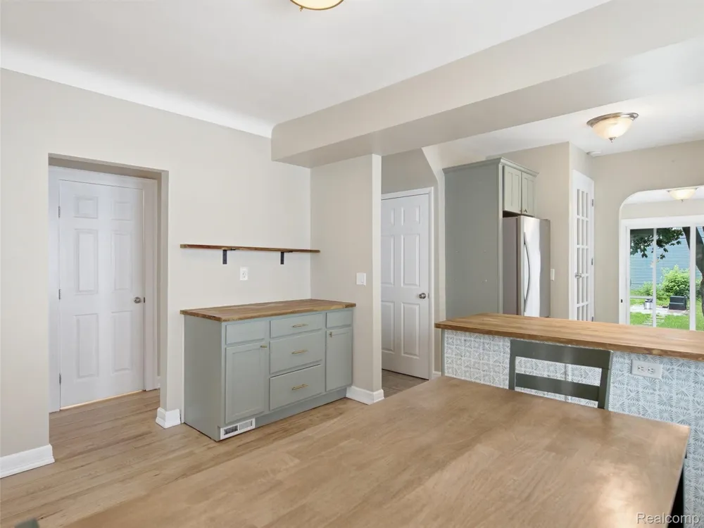 315 Leroy Street Ferndale City, MI 48220