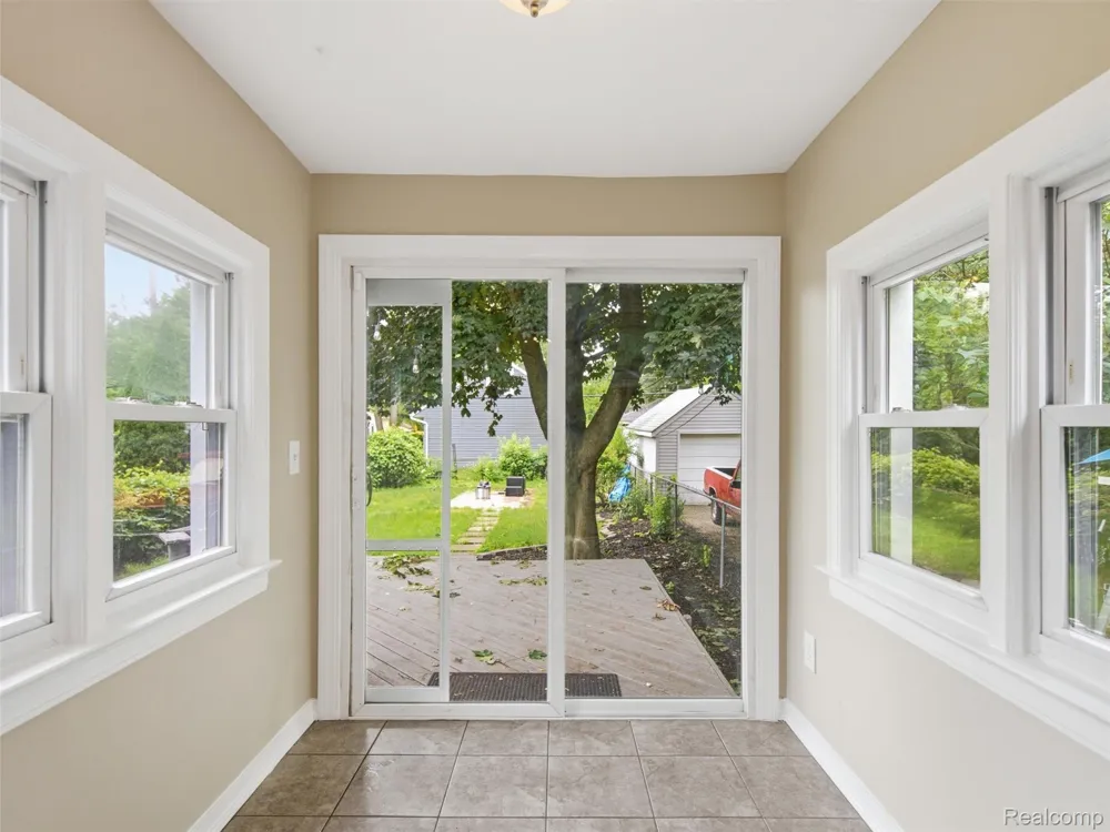 315 Leroy Street Ferndale City, MI 48220