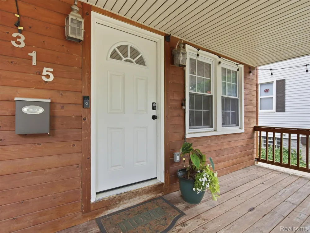 315 Leroy Street Ferndale City, MI 48220