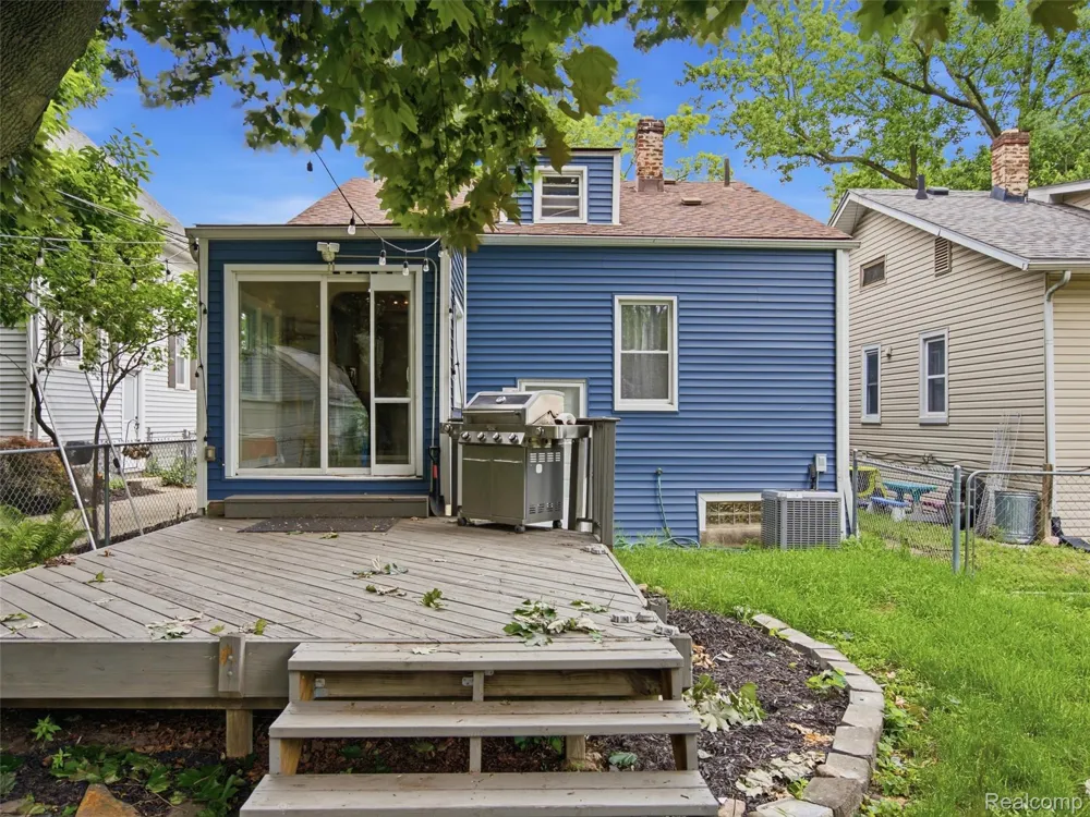 315 Leroy Street Ferndale City, MI 48220