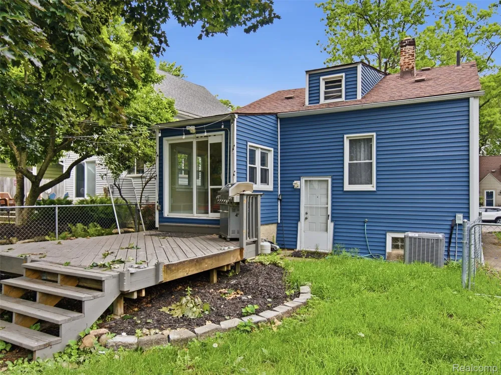 315 Leroy Street Ferndale City, MI 48220