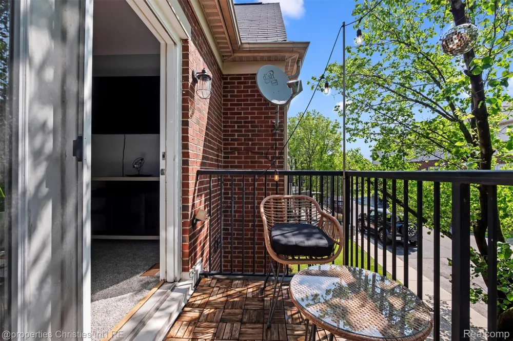 281 E Palmer Street #7 Detroit City, MI 48202