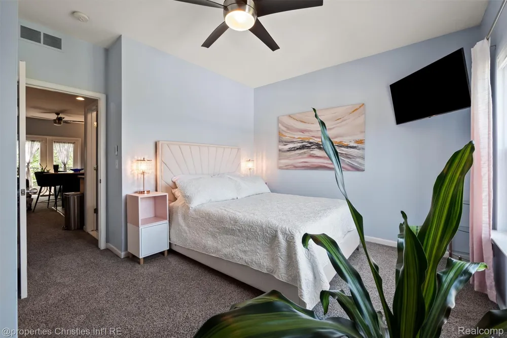 281 E Palmer Street #7 Detroit City, MI 48202