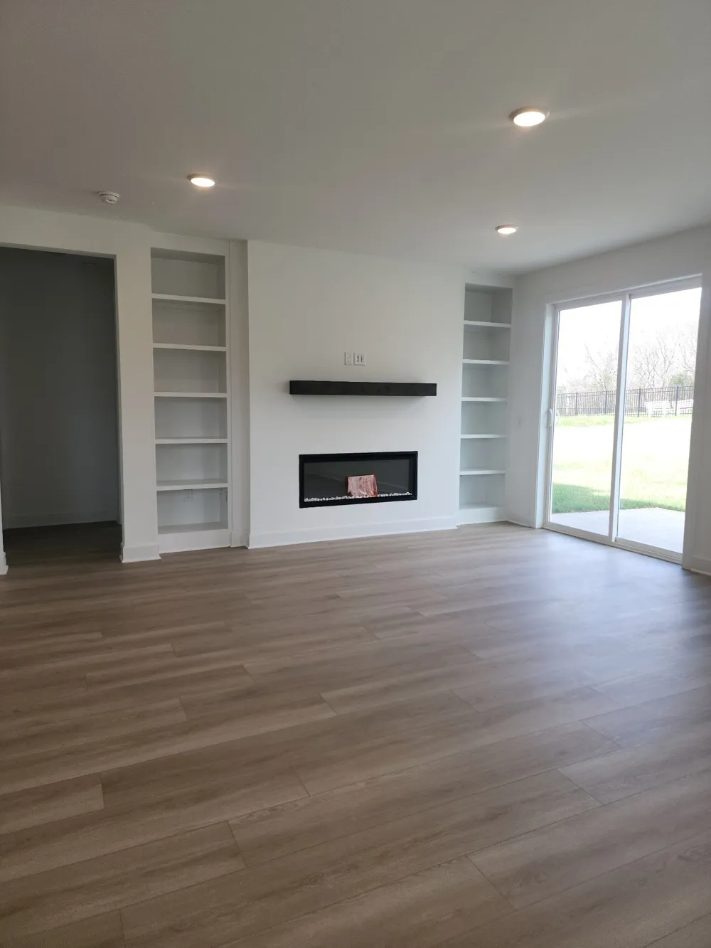 132 West Cassa Way Mount Juliet, TN 37122