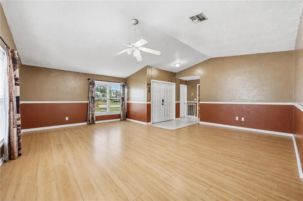 3906 SANTIAGO STREET Sebring, FL 33872