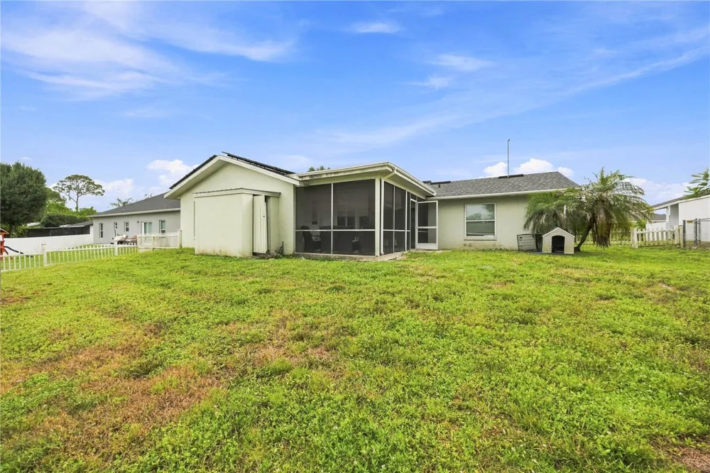 3906 SANTIAGO STREET Sebring, FL 33872
