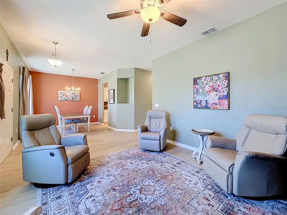 1069 SANDPIPER LOOP Winter Haven, FL 33881
