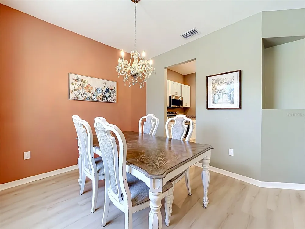 1069 SANDPIPER LOOP Winter Haven, FL 33881