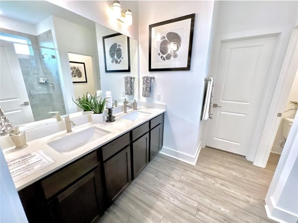 208 Langhorne Bend Liberty Hill, TX 78642