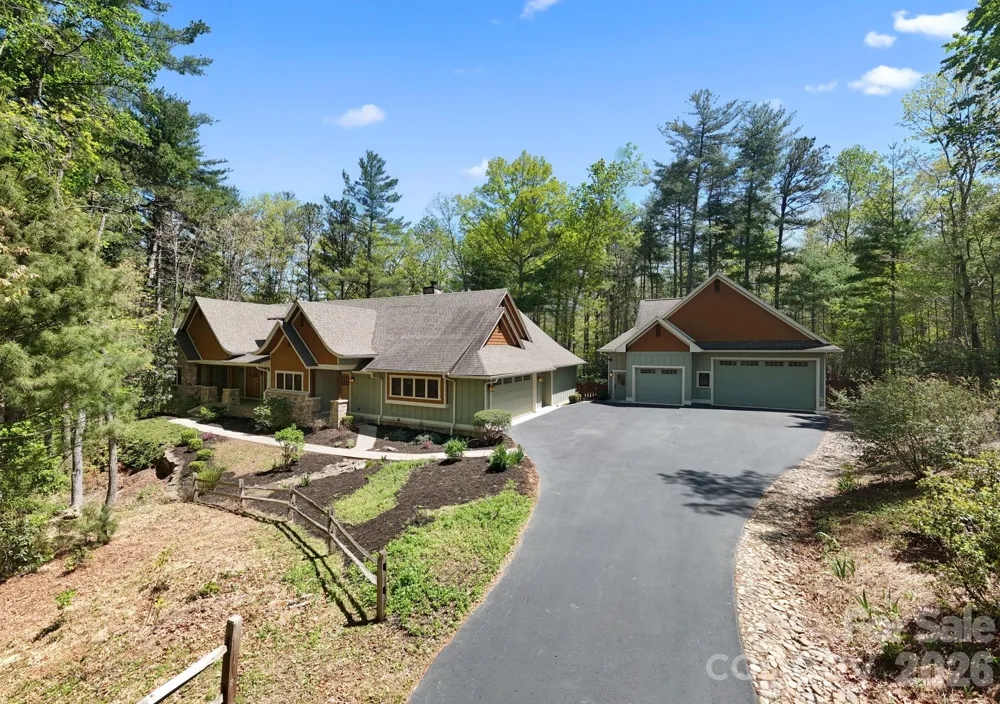 31 Ashbrook Meadows Fletcher, NC 28732