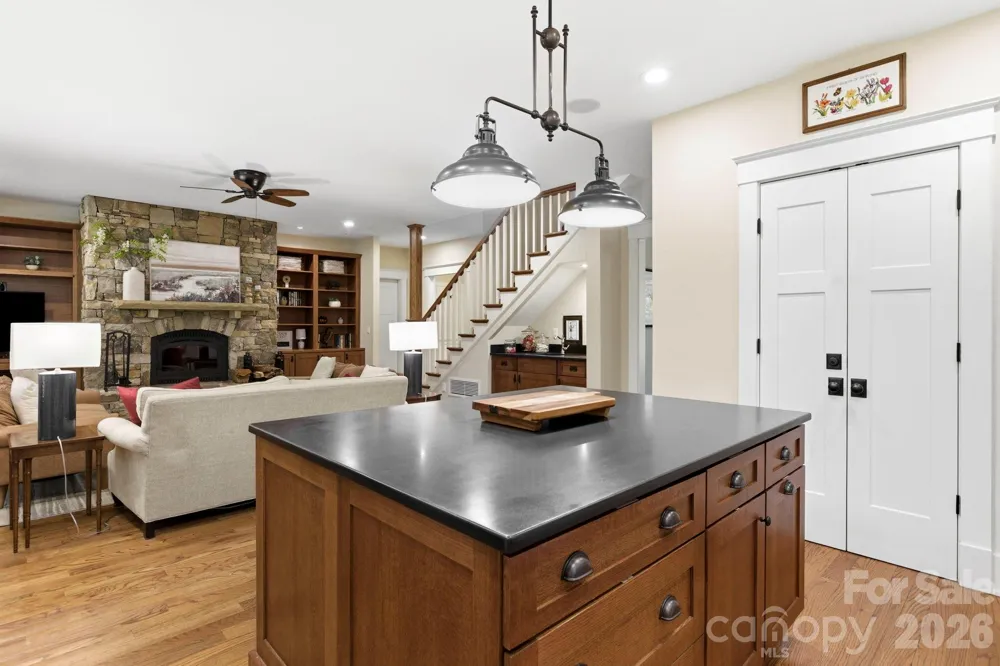 31 Ashbrook Meadows Fletcher, NC 28732