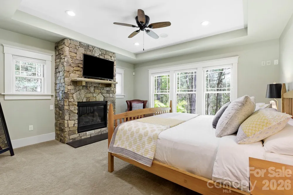 31 Ashbrook Meadows Fletcher, NC 28732