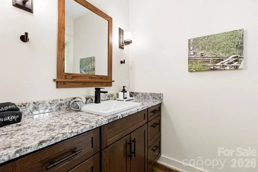31 Ashbrook Meadows Fletcher, NC 28732