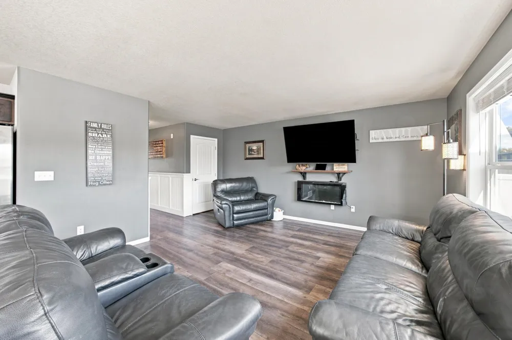3029 2nd Street E West Fargo, ND 58078