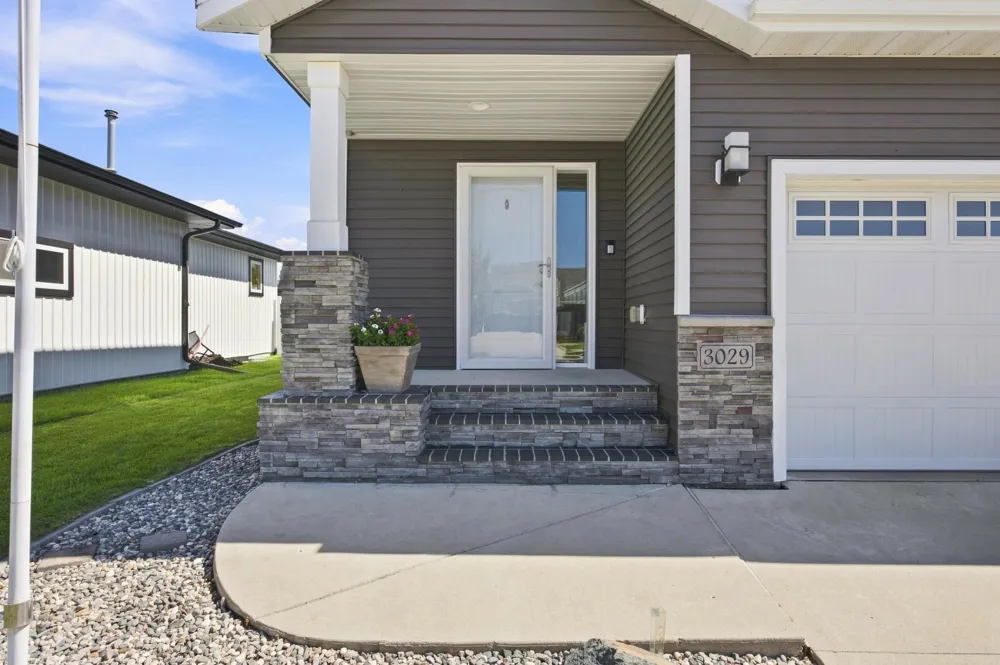3029 2nd Street E West Fargo, ND 58078