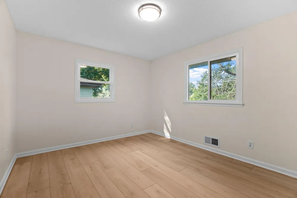 9068 Rice Lake Road Maple Grove, MN 55369