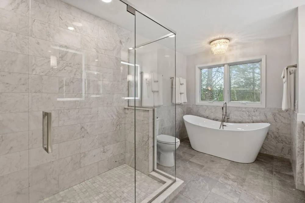 5811 Shannon Drive Edina, MN 55439