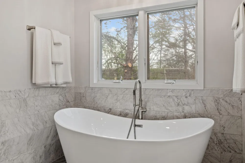 5811 Shannon Drive Edina, MN 55439