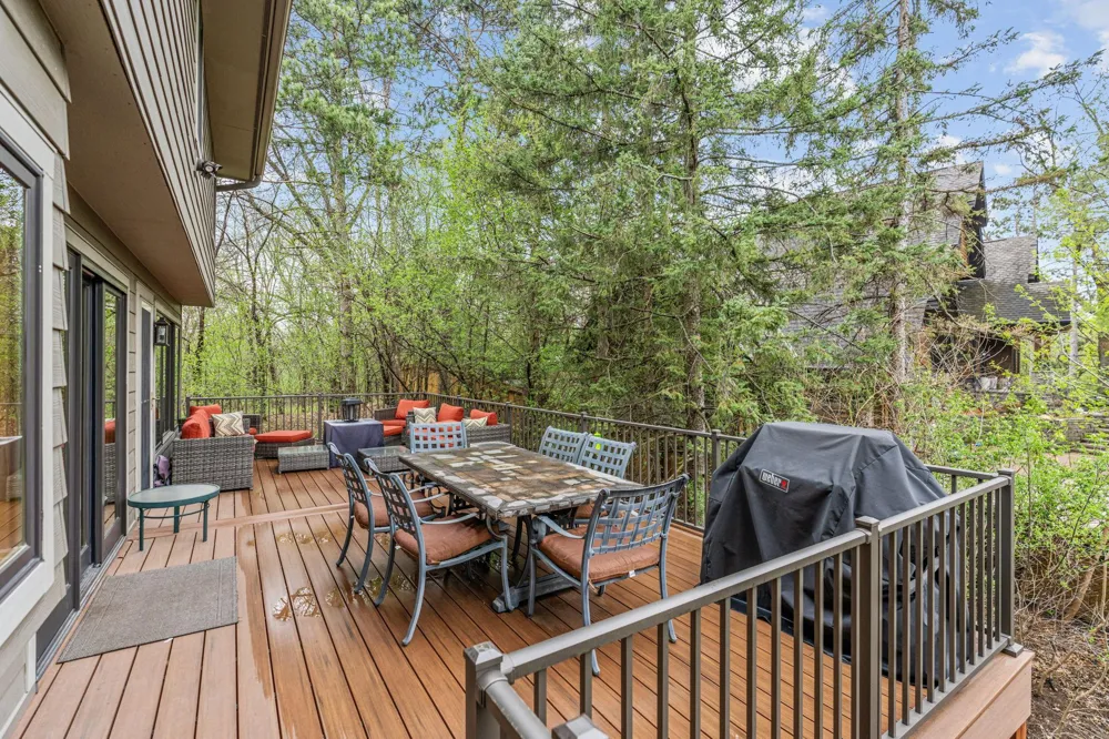 5811 Shannon Drive Edina, MN 55439