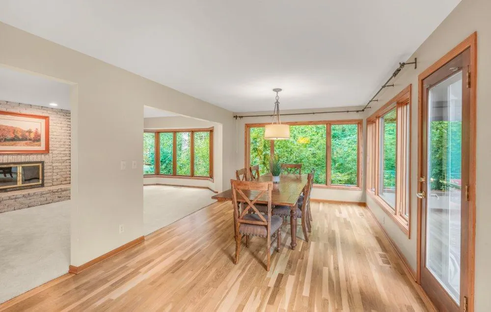 5811 Shannon Drive Edina, MN 55439