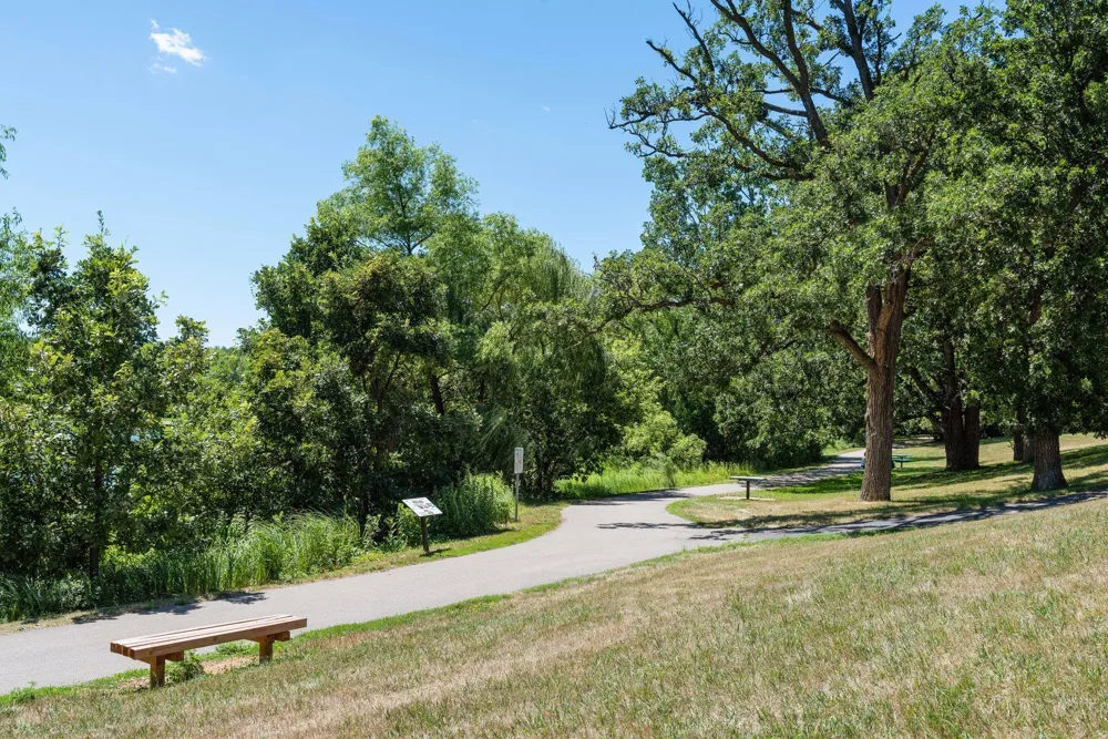8459 Rosewood Drive Chanhassen, MN 55317