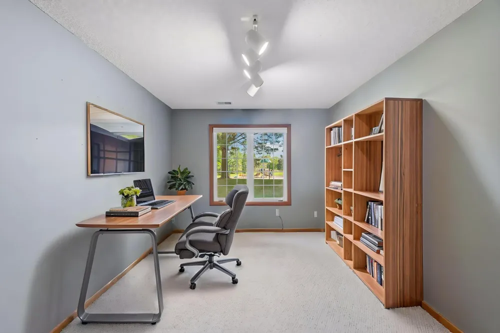 8459 Rosewood Drive Chanhassen, MN 55317