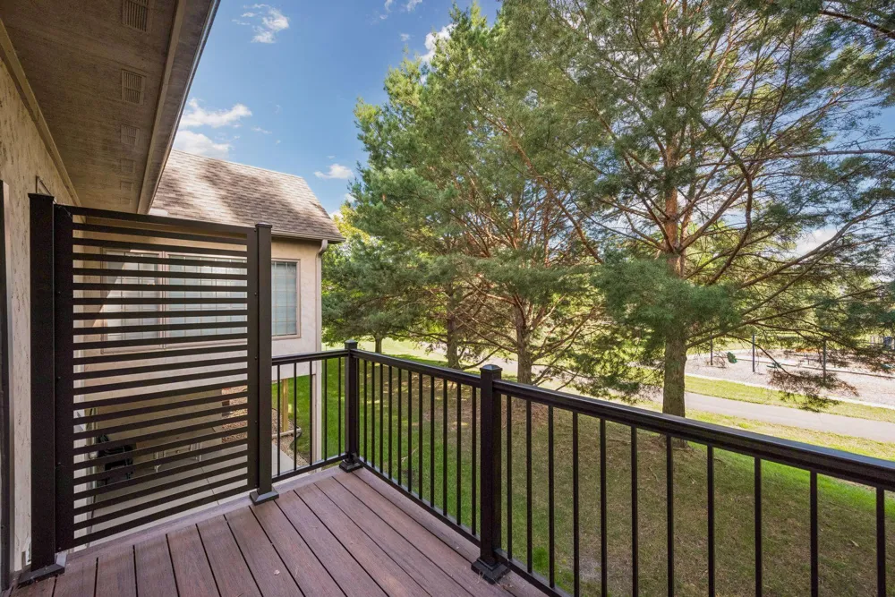 8459 Rosewood Drive Chanhassen, MN 55317