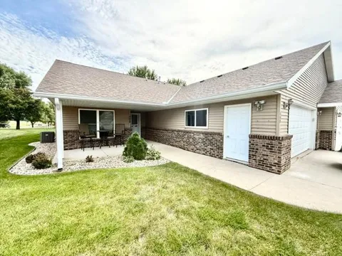308 Aspenwood Drive
