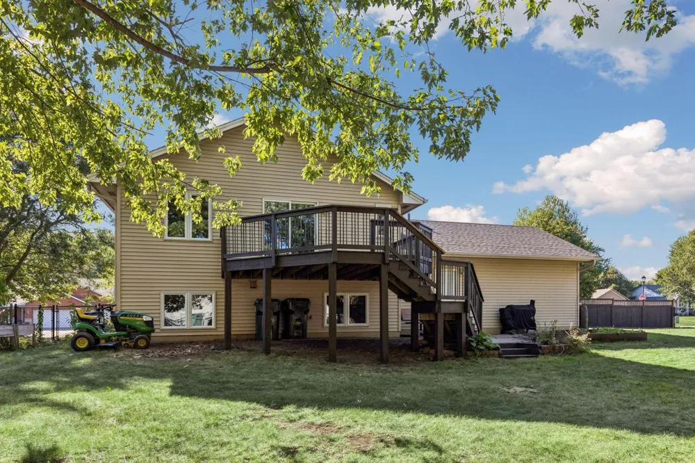 17200 Fieldcrest Avenue Farmington, MN 55024