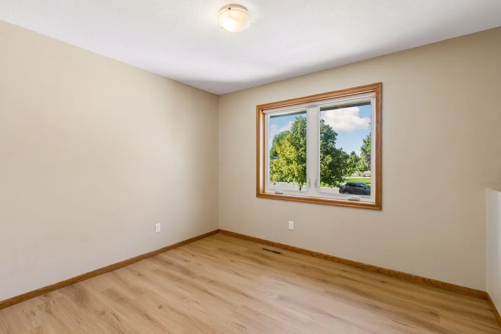 17200 Fieldcrest Avenue Farmington, MN 55024
