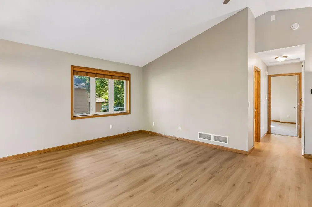 17200 Fieldcrest Avenue Farmington, MN 55024