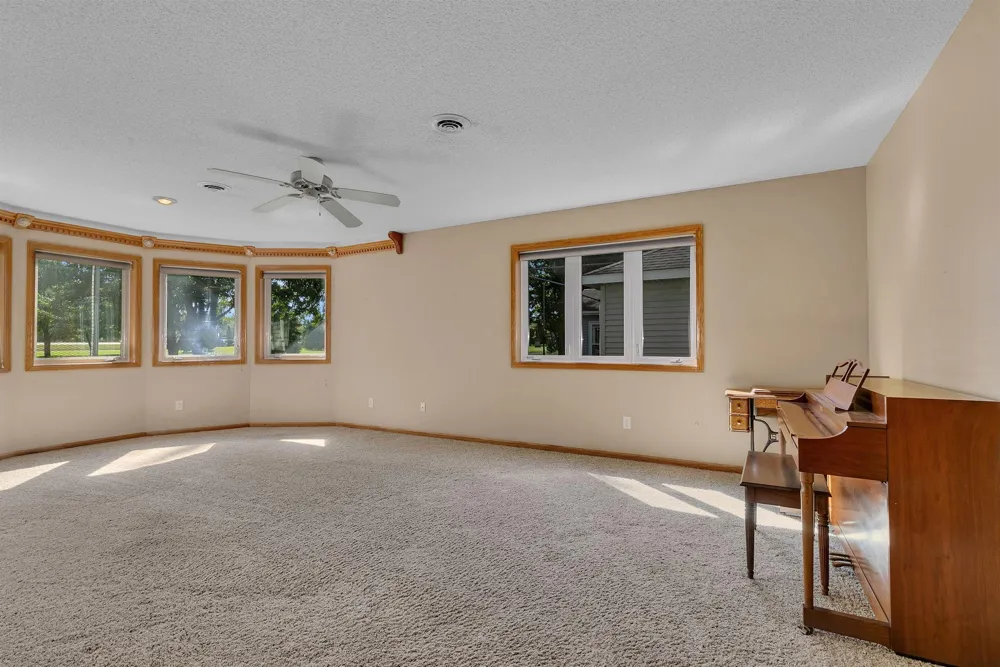 430 41st Avenue S Saint Cloud, MN 56301