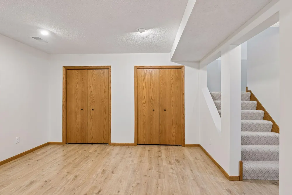 1008 Eagle Ridge Court Stillwater, MN 55082
