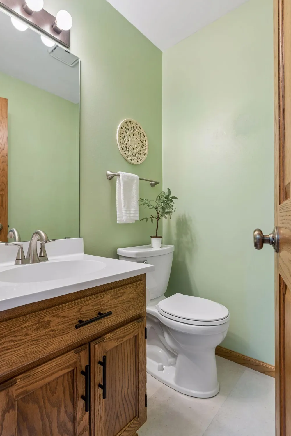 1008 Eagle Ridge Court Stillwater, MN 55082