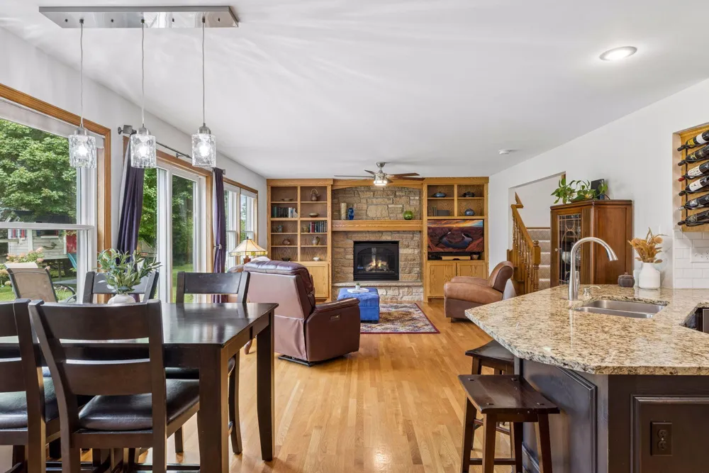 1008 Eagle Ridge Court Stillwater, MN 55082