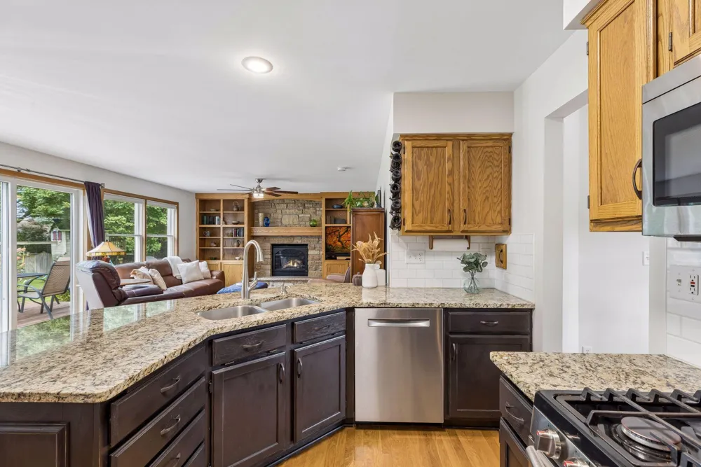 1008 Eagle Ridge Court Stillwater, MN 55082