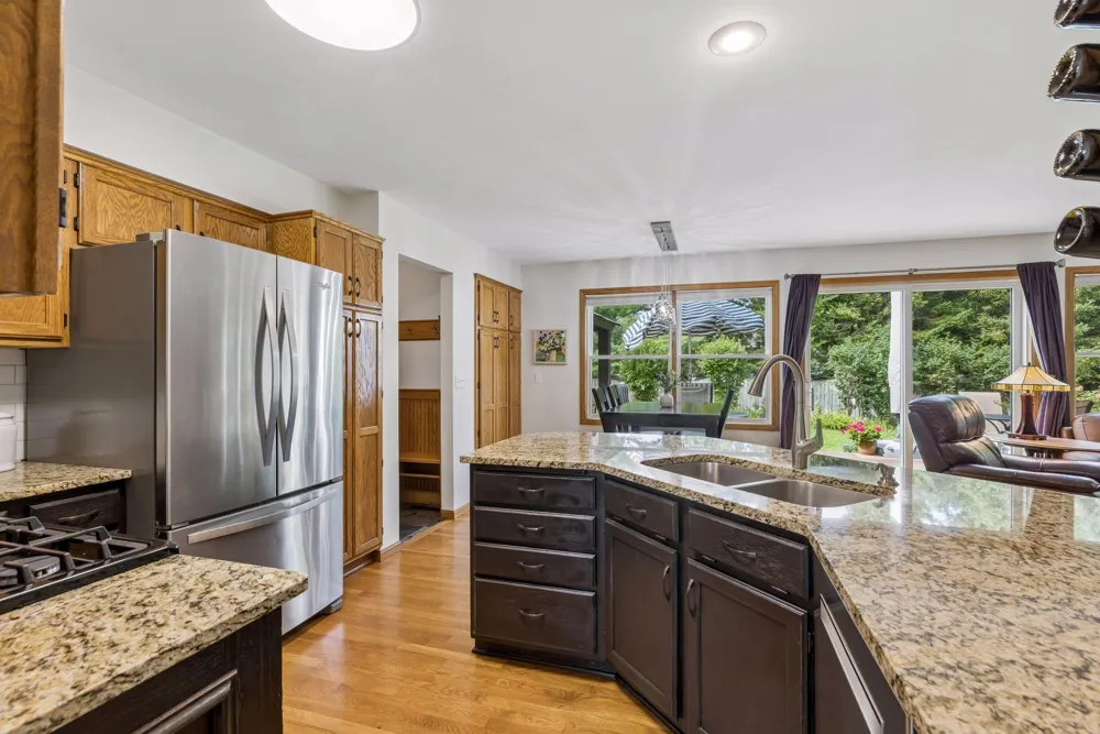 1008 Eagle Ridge Court Stillwater, MN 55082