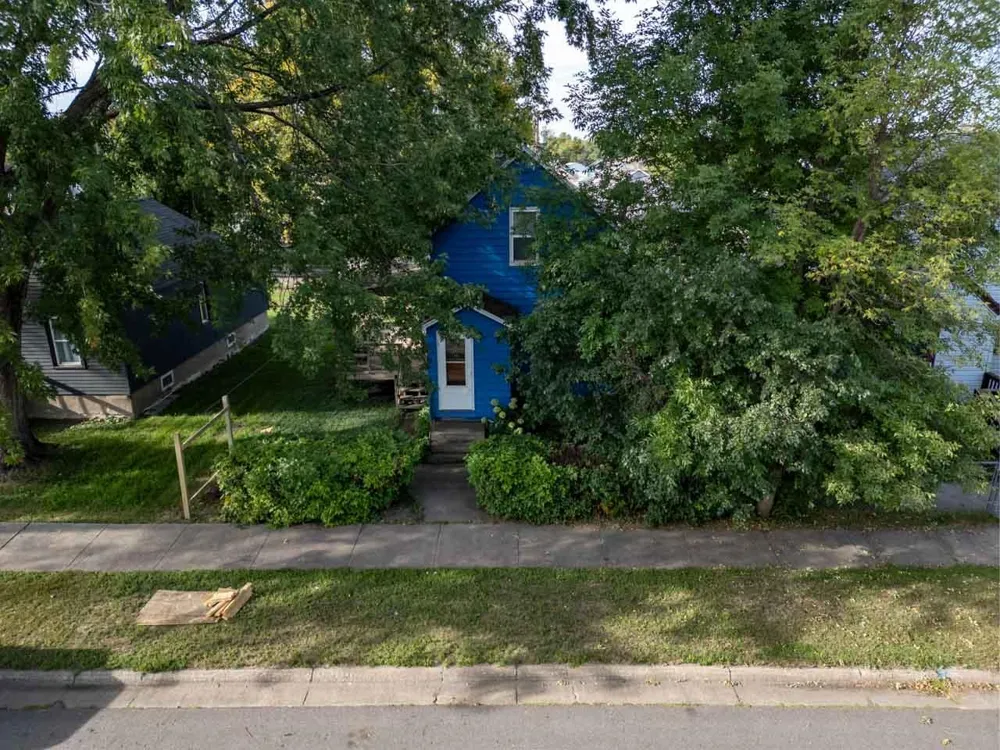 220 W Howard Avenue Keewatin, MN 55753