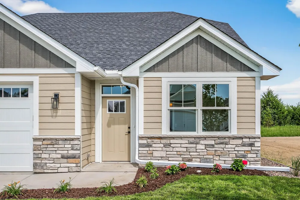 12588 Masters Lane Lindstrom, MN 55045