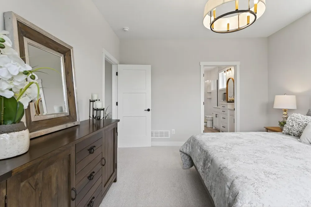 12588 Masters Lane Lindstrom, MN 55045