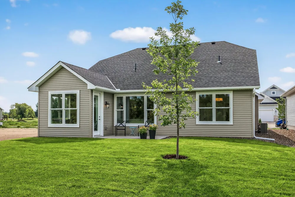 12588 Masters Lane Lindstrom, MN 55045