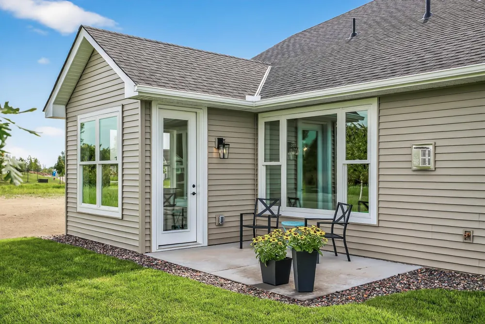 12588 Masters Lane Lindstrom, MN 55045