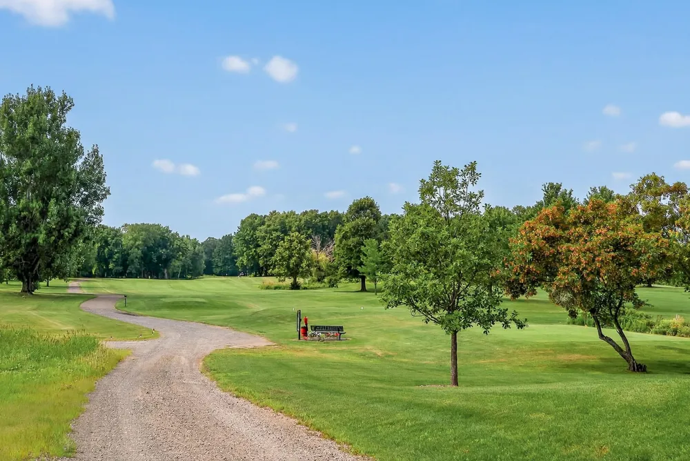 12588 Masters Lane Lindstrom, MN 55045