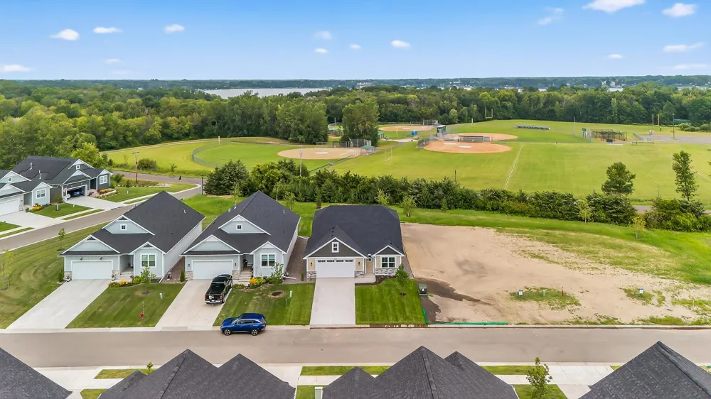 12588 Masters Lane Lindstrom, MN 55045