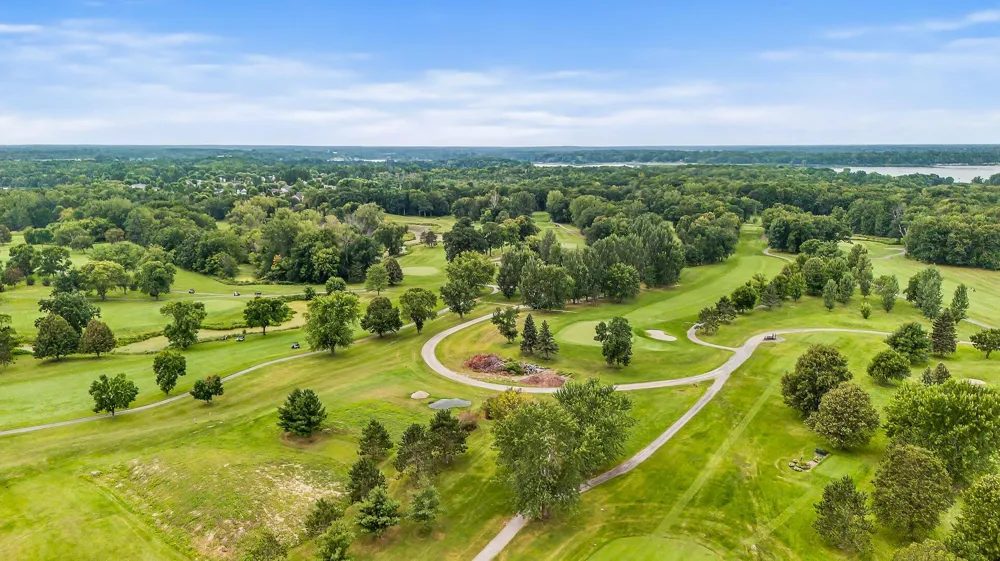 12588 Masters Lane Lindstrom, MN 55045